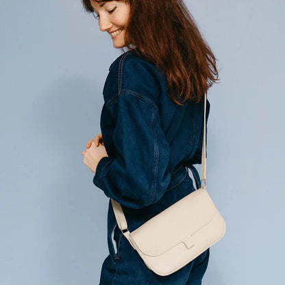Keecie Wild Swan - Cement