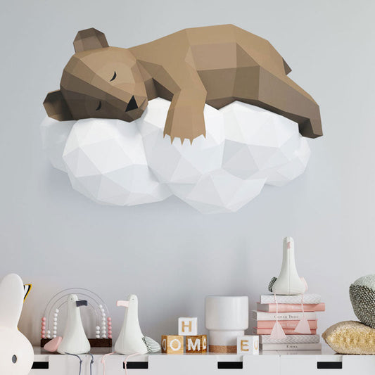 Volka slapende beer bruin - 3D papercraft bouwpakket - sfeerfoto opgebouwd model