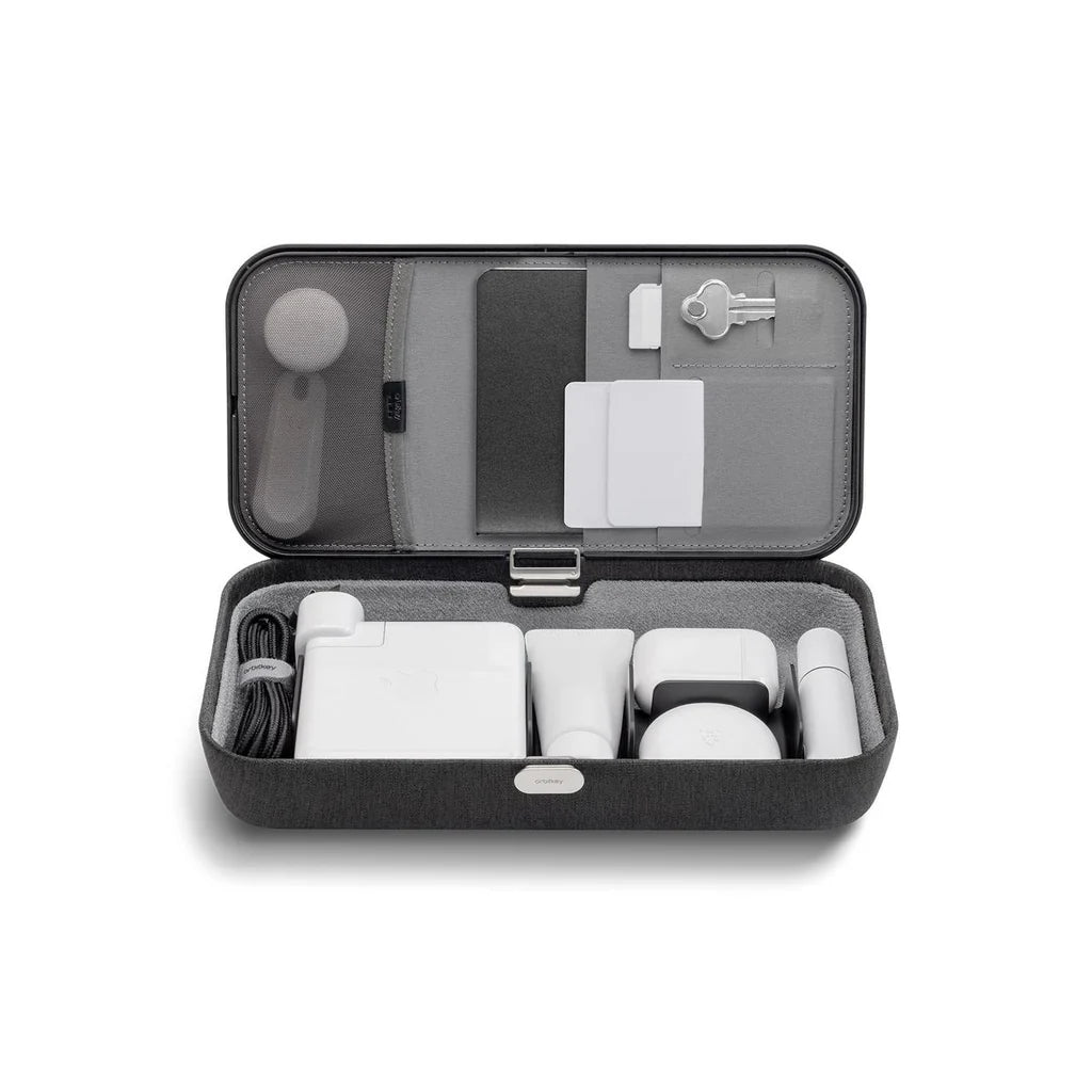 Nest Black