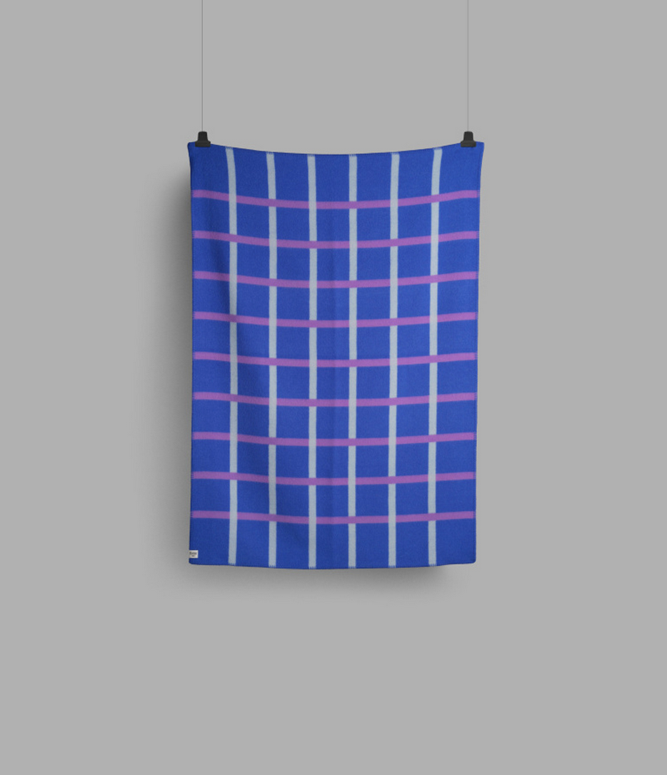Knut plaid Cobolt Blue 135 x 200
