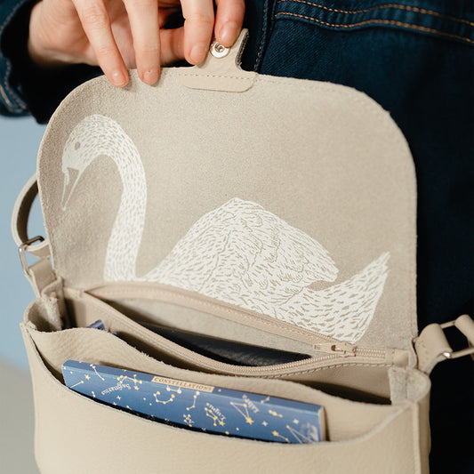 Keecie Wild Swan - Cement