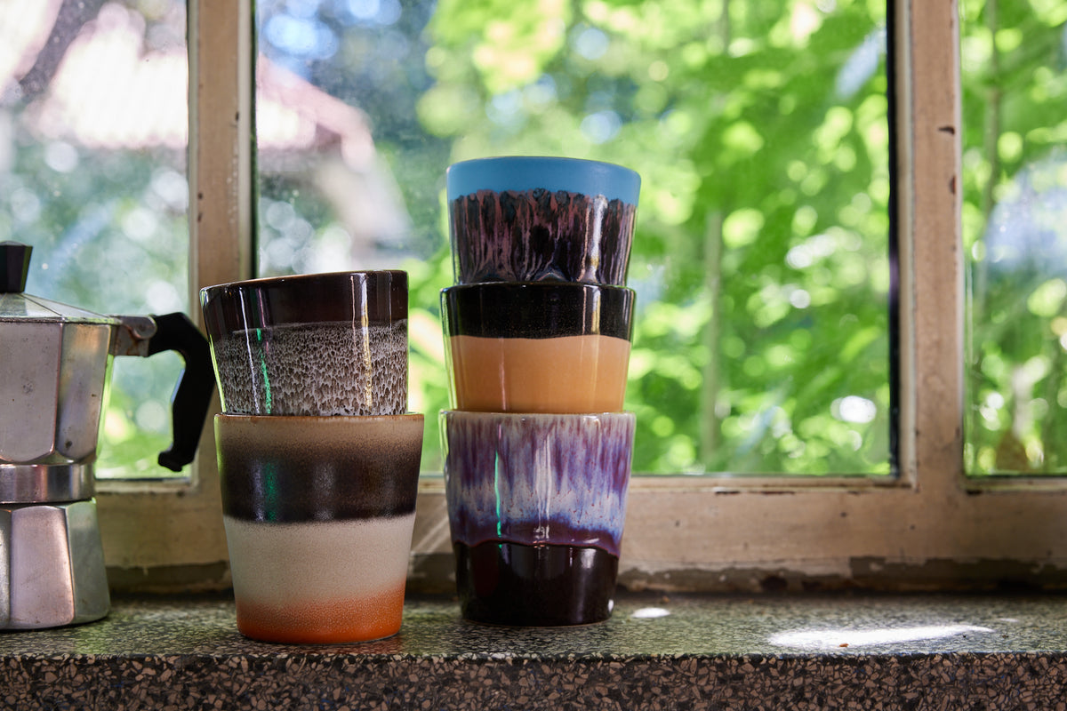 70s ceramics coffee mug in the colour mud