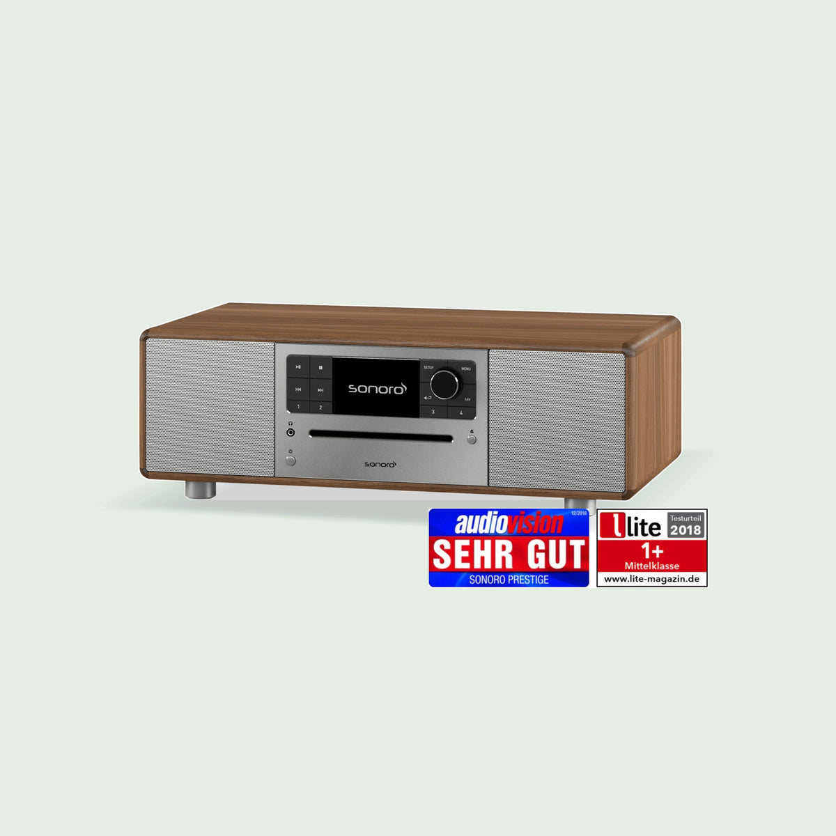 Sonoro PRESTIGE X Walnut schuin van voren, houten behuizing met walnootfineer