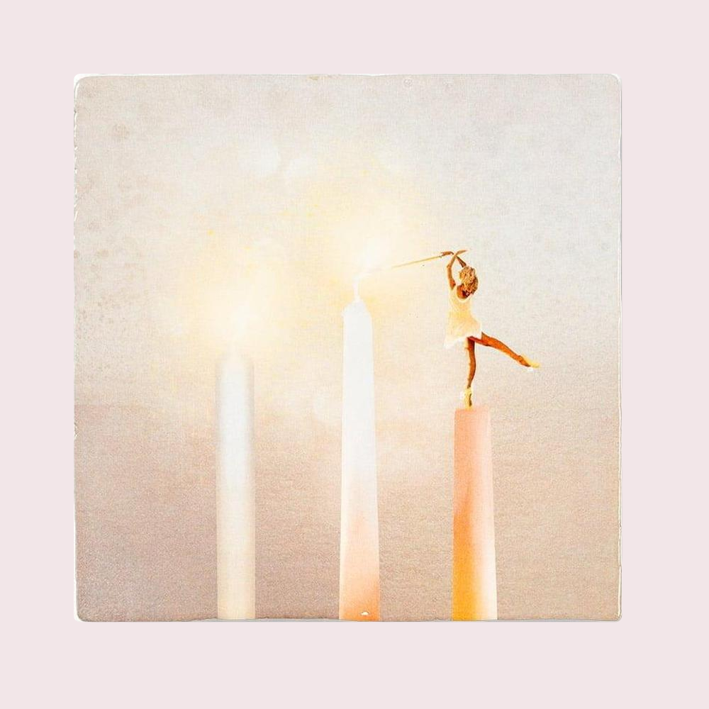 Shine Bright op pastelachtergrond