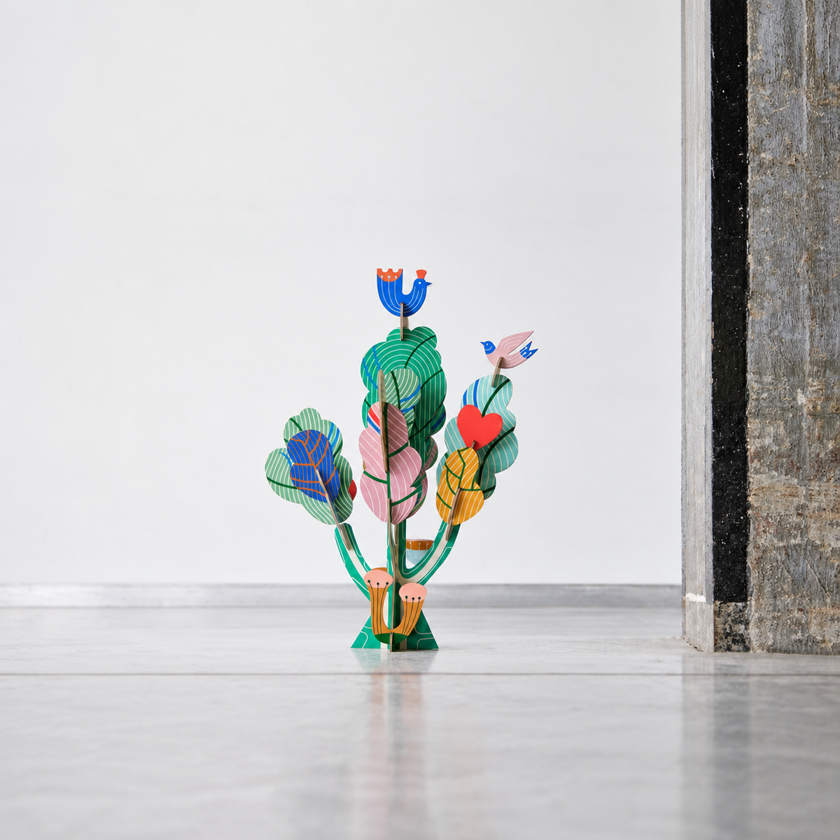 Studio ROOF Tree of Life by Ilya - sfeerfoto - vierkant met ruimte rondom