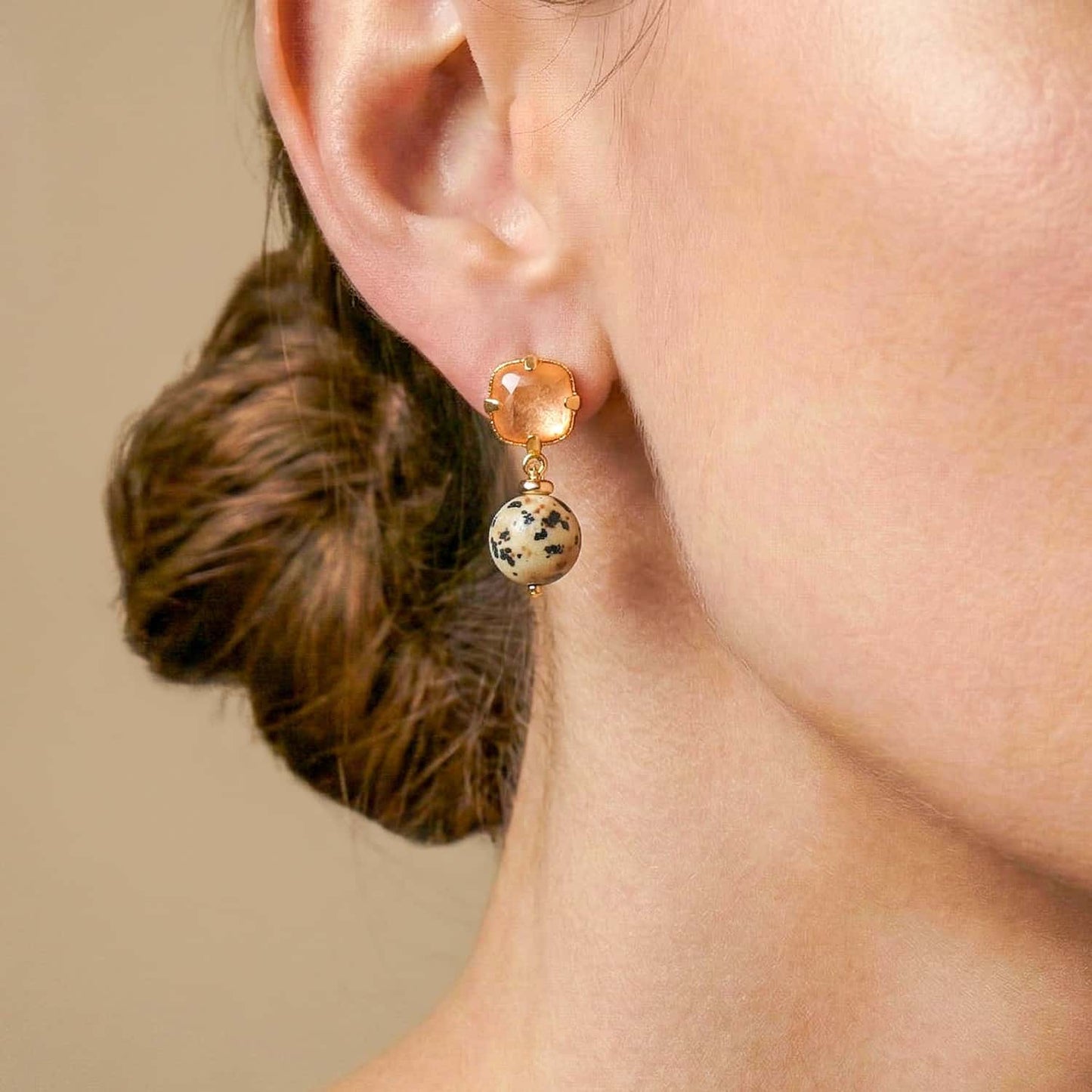 Nature Bijoux Kinshasa Small Post Earrings with Dalmatian Jasper afbeelding 2