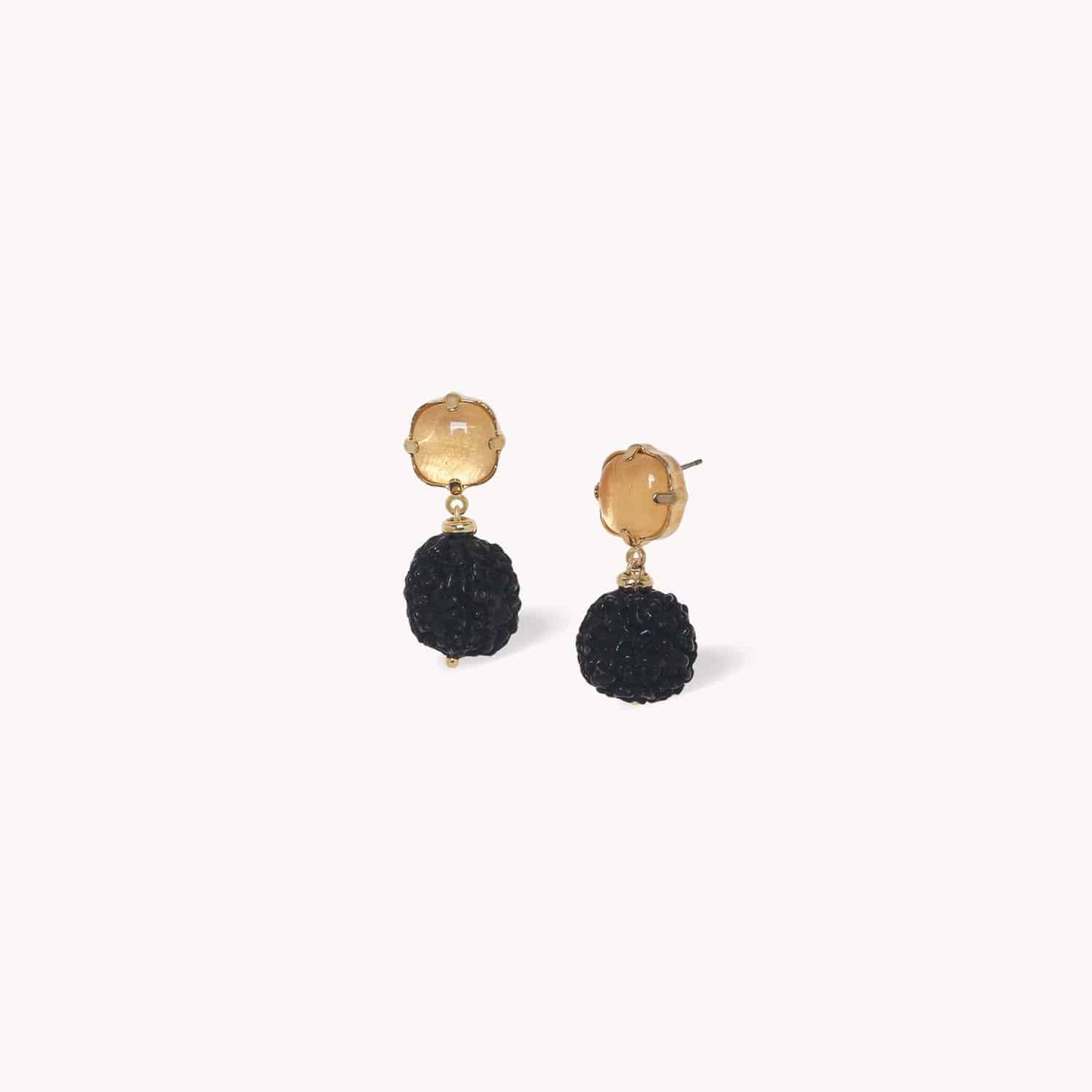 Nature Bijoux Kinshasa Small Post Earrings with Rudraksha afbeelding 1