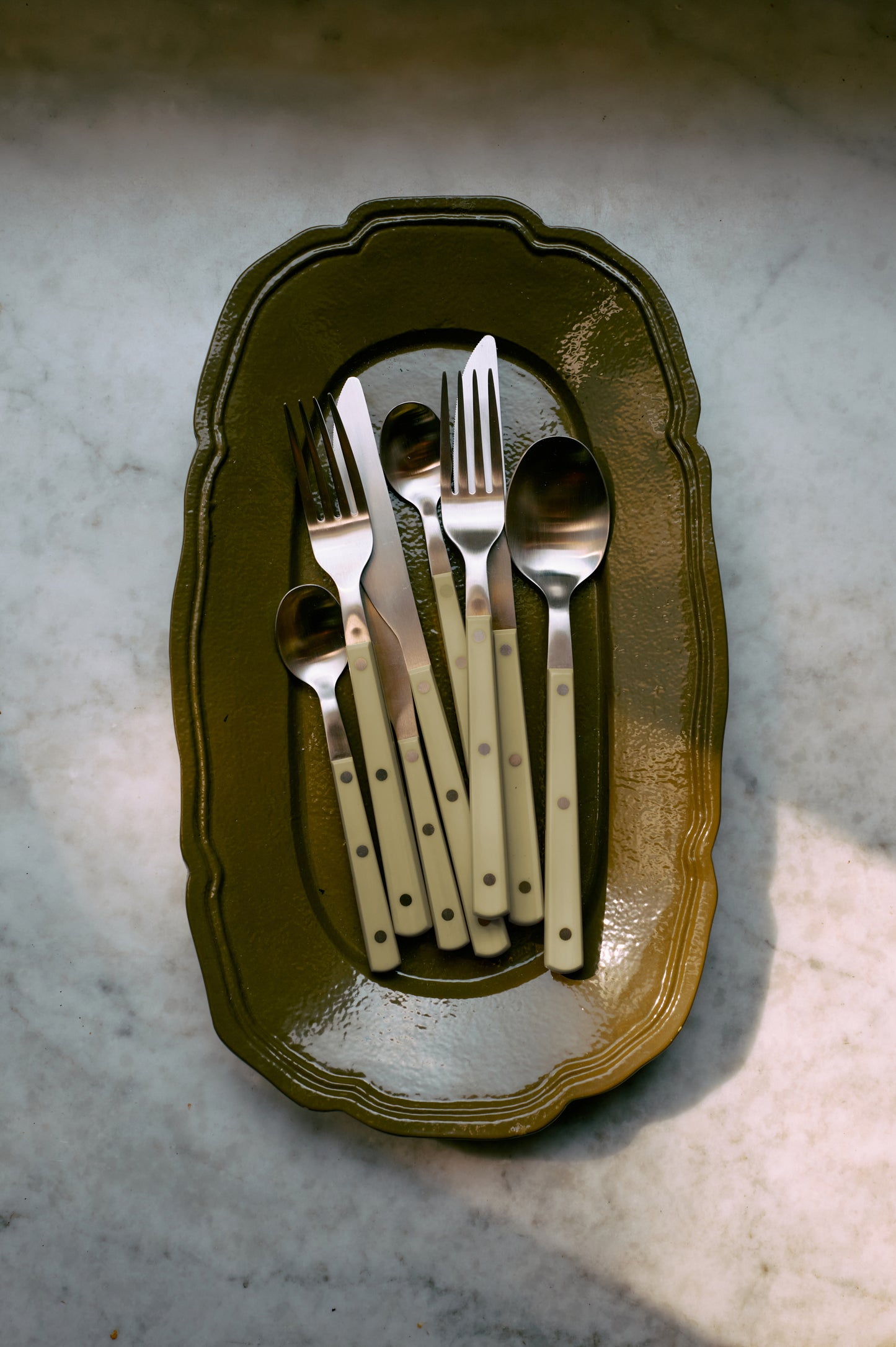 New classics serveertray – Olive