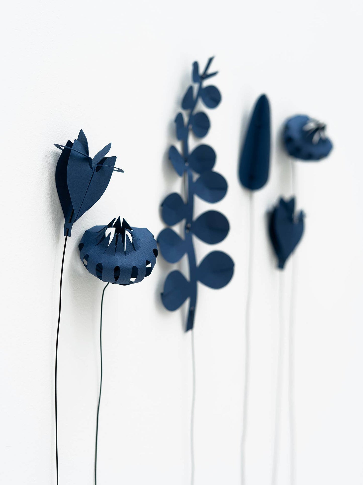 FIELD  flowers small - dusk blue (6 papieren bloemen)