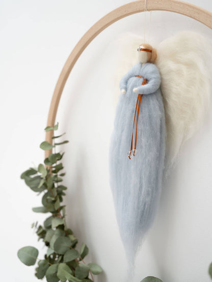 IRINI wool angel - soft blue