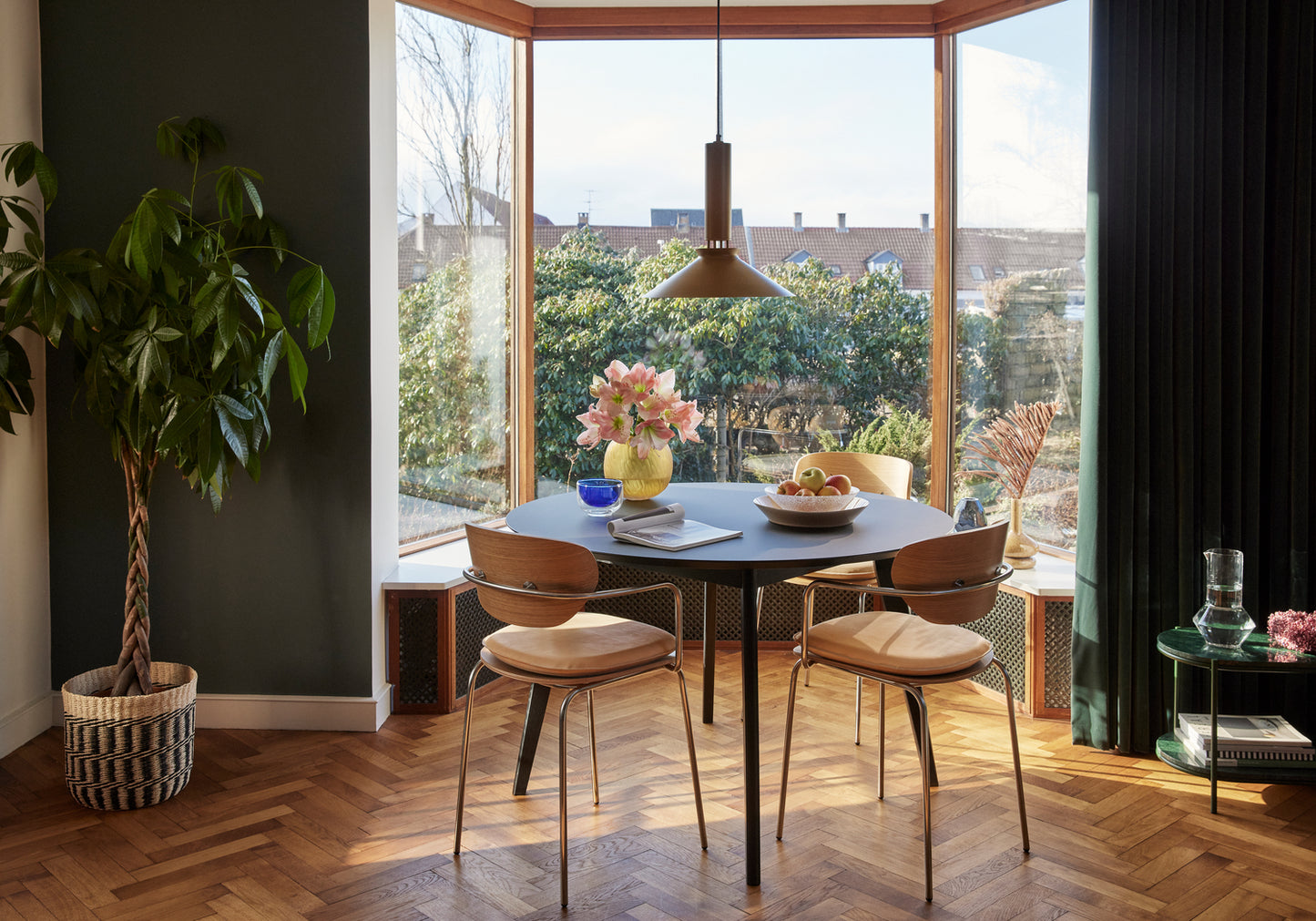 Kiosk Glass Bowl Blue