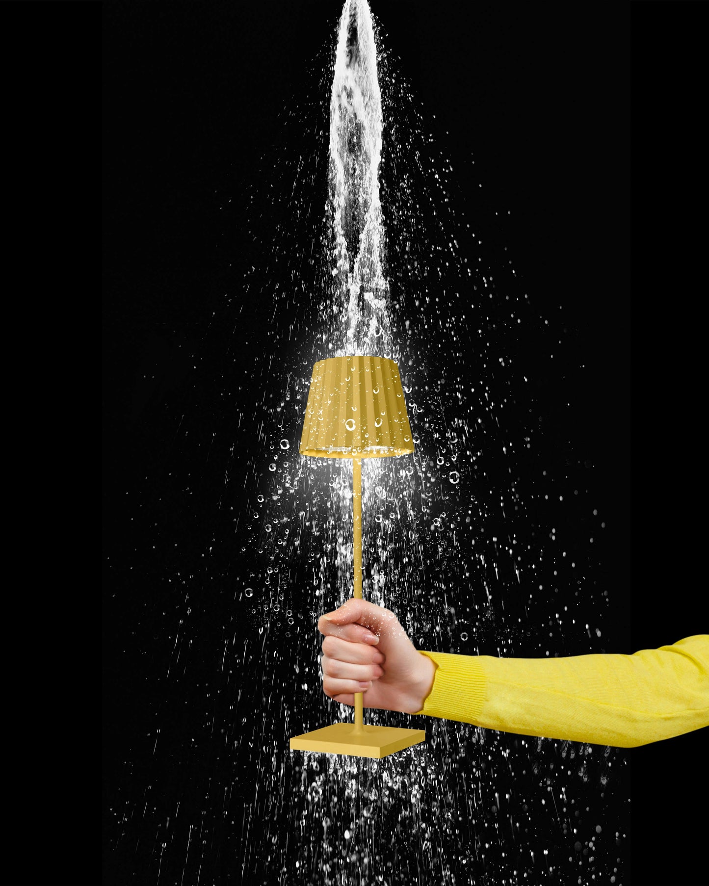 TROLL 2.0 acculamp geel met laadstation