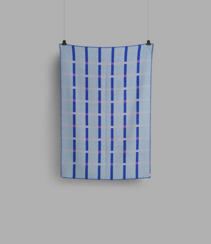 Knut plaid Cobolt Blue 135 x 200