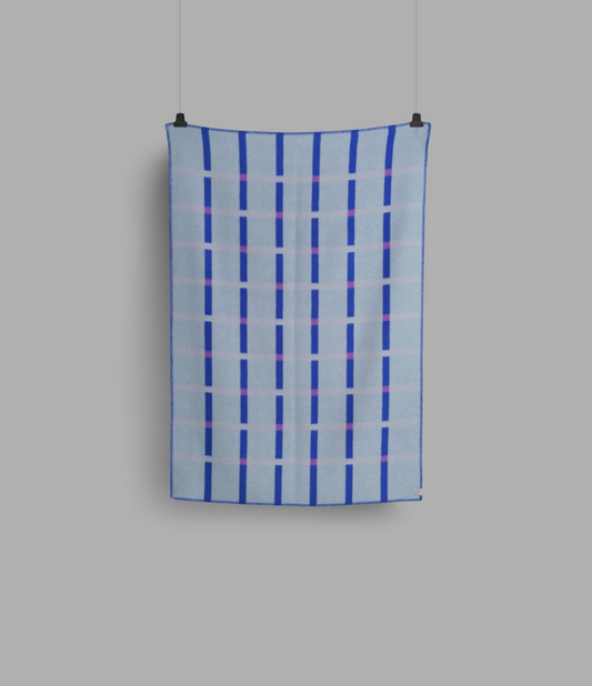 Knut plaid Cobolt Blue 135 x 200