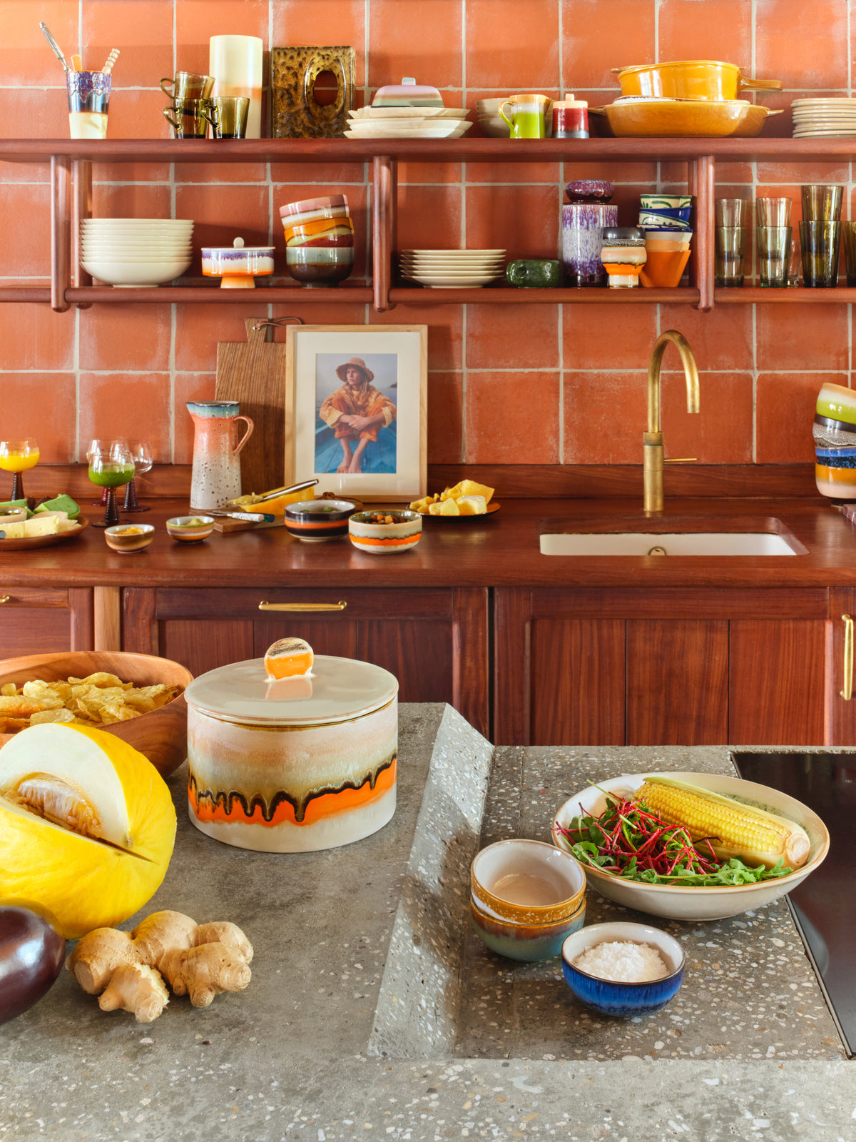 HKLIVING 70s Ceramics koekjespot Burst – sfeerfoto