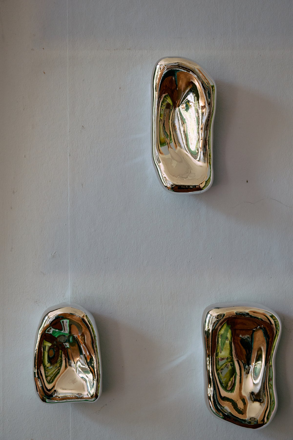 HKLIVING glazen sculptuur Chrome no. 1 – sfeerfoto