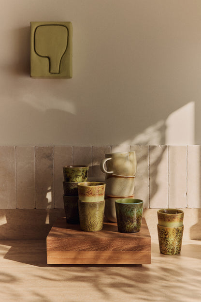 HKLIVING 70s Ceramics Van Gogh koffiemokken Sunflowers – set van 2 – sfeerfoto
