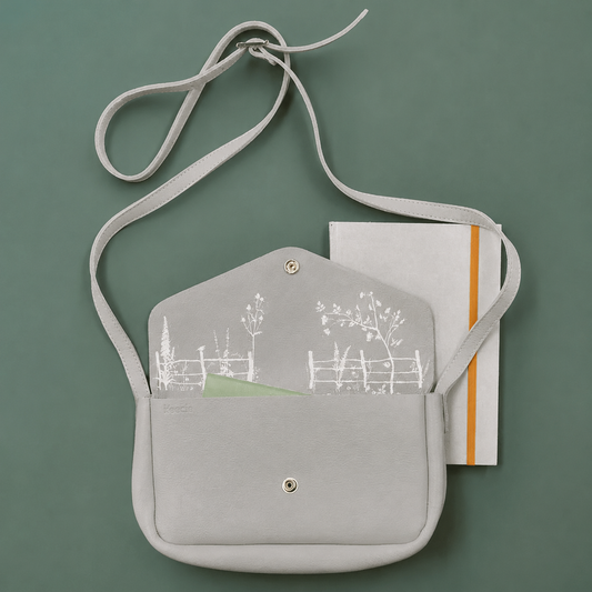 Keecie Cottage Garden - Cement
