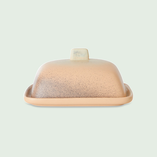 HKLIVING 70s ceramics botervloot Breeze tegen een zachte pastelachtergrond (saliegroen)