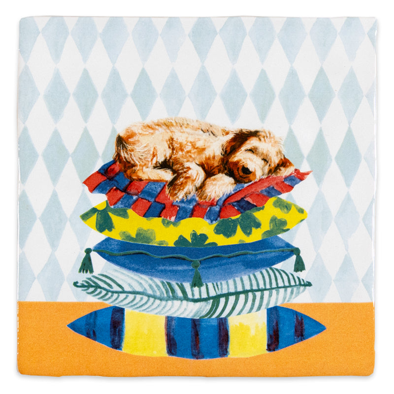 StoryTiles Sleepy dog: slapende hond op kussens