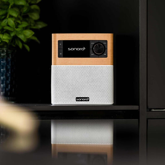Sonoro STREAM in ahorn decor met witte voorzijde